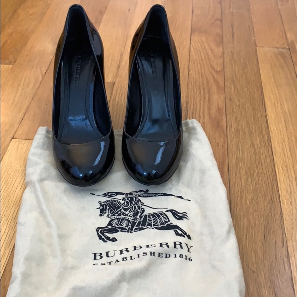 Burberry heels